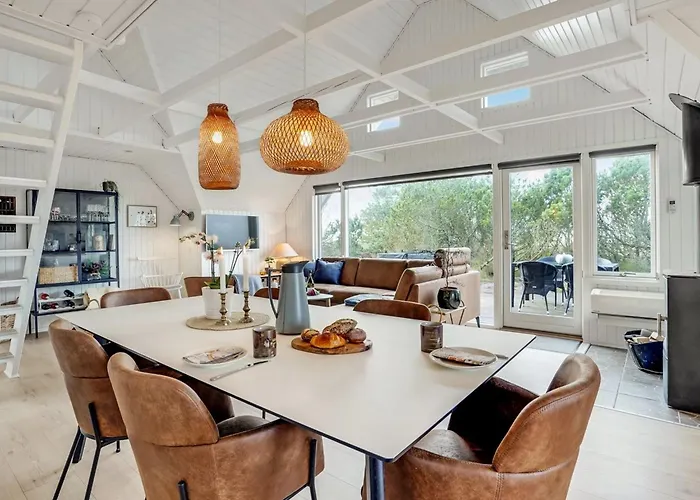 Edvi - 1-6km From The Sea By Interhome